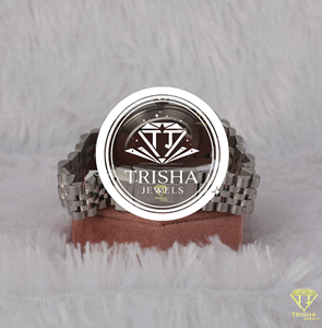 Reloj de Pulsera LuxuryDial, Reloj de Cuarzo de Acero Inoxidable Dorado, Joyería de Diamantes Premium para Venta al por Menor y al por Mayor - Product Image 5
