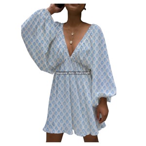 Vestido casual de verano sexy con cuello halter y estampado, mini, con cuello en V profundo y mangas farol para mujer, estampado a mano, ¡el más vendido en vestidos casuales! - Product Image 5