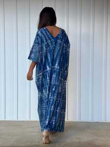 Caftán de algodón tie-dye azul, vestido playero de jersey para mujer, caftán de verano para crucero y vacaciones. - Product Image 3