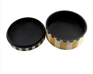 Boîte à bijoux artisanale en résine artistique, design créatif et unique, option de rangement élégante pour trésors personnels et cadeaux - Product Image 4