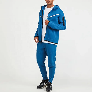 Nueva llegada de moda Slim Fit logotipo personalizado hombres chándales cremallera Etiqueta Privada chándales Jogger conjuntos chándal - Product Image 3