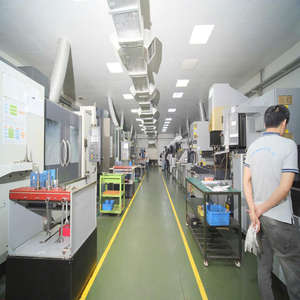 Fabricante OEM Certificado ISO9001 de Moldes de Inyección de Precisión y Matrices de Estampado Metálico para Aplicaciones Industriales - Product Image 2