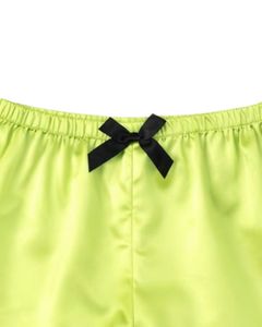 Ensemble de pyjama pour femme en satin vert lime personnalisé, manches courtes, boutonné, style soie, deux pièces, ensemble de vêtements de nuit, shorts de détente - Product Image 6