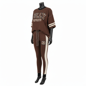 Ensemble de vêtements pour femmes, t-shirt varsity marron en jersey coton polyester premium 220 GSM, legging extensible, broderie, logo personnalisé - Product Image 4