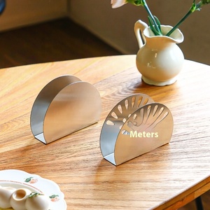 Porte-serviettes en métal porte-mouchoirs semi-circulaire en acier inoxydable or nordique pour hôtels restaurants occidentaux chinois support de serviettes - Product Image 4