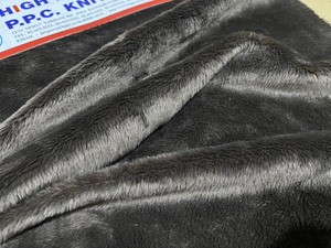 Soft Plush <b>Fabric</b> 100% Polyester <b>Medium</b> Weight Knitted Brushed Sueded Plain Style for Home Textile Blankets Throws - Product Image 4