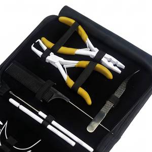 Kit de Herramientas para Extensiones de Cabello, Alicates Metálicos, Peine, Tijeras, Clips con Estuche Negro con Cierre - Product Image 6