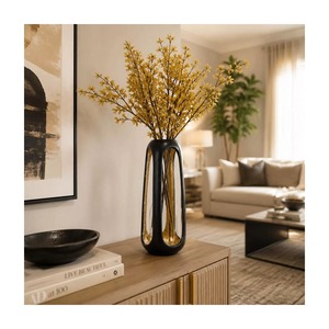 Vase de table minimaliste en métal, finition noir et or, fait main, décoratif, 29 cm de hauteur, digne d'une galerie - Product Image 4