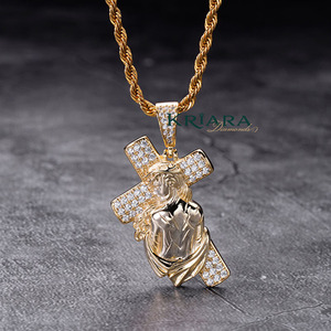 Pendentif Croix Chrétienne en Argent 925 Plaqué Rhodium avec Incrustation de Diamants de Laboratoire, Breloque Thème Unisexe, Bijou Religieux - Product Image 5