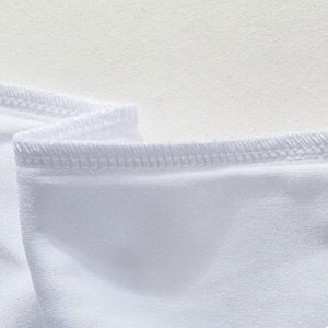 Tenues de football modernes avec tissu respirant, ensemble de performance pour les activités sportives de compétition et les matchs. - Product Image 3