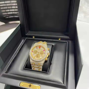 Montre en alliage sport premium Crystal Wave 5 mm avec quartz moissanite serti de pierres pour homme, mouvement de précision et design épuré - Product Image 1