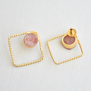 Pendientes de Latón al por Mayor, Hechos a Mano, con Textura Mate de Latón Semiprecioso, Libres de Níquel, Duraderos, Calidad de Exportación a Granel - Product Image 6