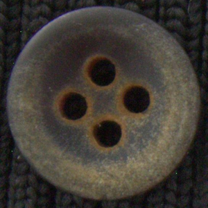 Bouton en résine imitation corne de buffle, fait main, durable, rond, antique, style Noshahi, produit d'exportation, best-seller, objet d'art et de collection - Product Image 6