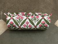 Petite trousse à cosmétiques en coton matelassé à motifs floraux indiens, mini trousse à pinceaux de maquillage, étui à crayons, trousse à rouge à lèvres.
