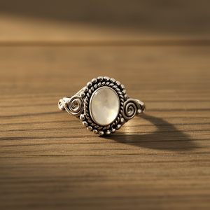 Dainty Moonstone Fashion <b>Ring</b> 3.4 Grams Weight - Product Image 3