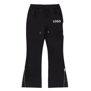 Nouvelle conception, logo personnalisé, ensemble de survêtements de course pour hommes en coton uni, coupe évasée, style streetwear, comprenant un sweat à capuche et un pantalon de jogging - Product Image 5