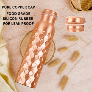 Bouteille d'eau en cuivre artisanale, design classique unique avec motif diamant en relief, 900 ml, anti-fuite, portable, personnalisable, pour la maison et la salle à manger - Product Image 4