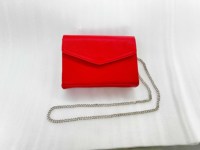 Tas Clutch Wanita Kulit Asli Merah Tahan Air Berkualitas Tinggi dengan Penutup Kancing, Tali Rantai Panjang, Dompet Fashion Buatan Tangan