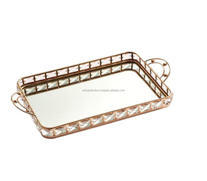 ถาดเสิร์ฟโลหะในรูปลักษณ์ใหม่สำหรับเสิร์ฟอาหารและของตกแต่ง - Product Image 1