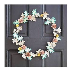 Rustic Handmade Metal Christmas Wreath With <b>Snowflakes</b> And Flowers Round <b>Decorative</b> Wreaths Unlit Single-piece Package - Product Image 1
