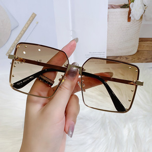 Gradient-tinted Mirrored Sunglasses Trendy Oversized Rimless Driving Shades Flattering for Larger <b>Faces</b> Slimming Effect - Product Image 6