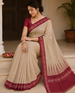 Sari en soie classique beige crème bordeaux avec bordure Ikat et motif temple, tenue traditionnelle indienne ethnique pour fêtes et cérémonies - Product Image 3