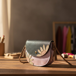 Bolso Bandolera de Cuero Genuino para Mujer, de Cuero Premium, con Correa para el Hombro |   Bolso Floral Hecho a Mano |   Bolso de Diseño con Borlas |   2026 - Product Image 2