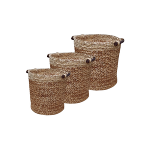 Juego de 3 elegantes cestas de lavandería de jacinto de agua tejidas a mano con asas de madera resistentes, diseño rústico ecológico para almacenamiento en el hogar - Product Image 1