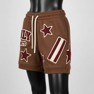 Shorts de mujer de felpa suave de algodón y poliéster, color marrón, transpirables, con tela cepillada, estampado de estrellas, logotipo personalizado. - Product Image 3