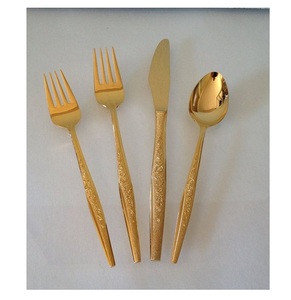 ชุดช้อนส้อมสแตนเลสขัดเงาสำหรับใช้ในบ้านและโรงแรม พร้อมมีด ส้อม และช้อน - Product Image 4