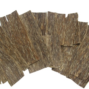 Chips de trozos de madera de Oud orgánicos de alta calidad, fragancia de madera de agar Natural, regalo de Oud aromático con aromas cálidos y dulces - Product Image 2