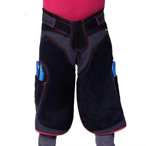 Protège-jambes de fermeur en cuir véritable sur mesure, robustes et réglables, pour le soin des sabots et la protection au travail - Product Image 2