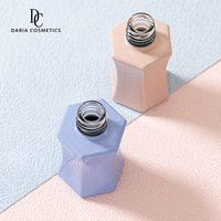 Flacon de vernis à ongles en verre de 7 ml, personnalisable avec logo, échantillon gratuit, conteneur de gel pour l'amélioration des ongles, directement de l'usine