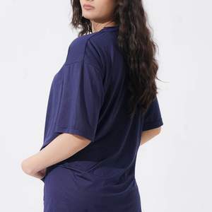Wholesale Custom Women Plain T Shirt Heavyweight Cotton Short Sleeve <b>Slim</b> Fit <b>Black</b> Tee OEM - Product Image 3