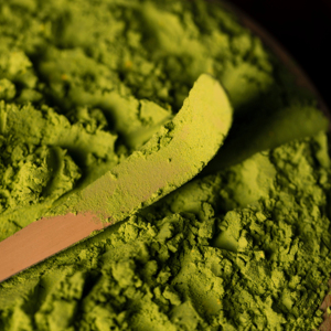 Poudre de feuilles de Moringa naturelle, extrait végétal, qualité alimentaire, extraction par solvant, fabrication OEM sous marque privée, approvisionnement en vrac - Product Image 1