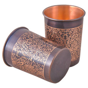 Gobelet élégant en cuivre pur au design martelé, vaisselle en verre raffinée pour l'eau, le vin, la bière et les cocktails, idéal pour les bars. - Product Image 6