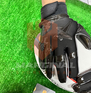 Guantes de Fútbol Americano Personalizables al por Mayor, Guantes Deportivos de Alta Calidad, Guantes de Fútbol para Clubes y Equipos, Unisex - Product Image 3