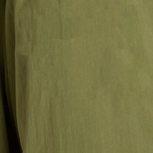 Veste coupe-vent à capuche personnalisée, vêtements de sport légers, veste de course et d'entraînement imperméable, logo personnalisé OEM ODM - Product Image 5