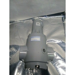 Régulateur de pression Plast-O-Matic PRHM200EPS-CP - Équipement et pièces semi-conductrices de renommée mondiale - Product Image 6