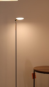 Lampe de sol minimaliste en métal, abat-jour rond blanc, hauteur réglable, LED blanc froid 3500K, base E27, éclairage intérieur - Product Image 3