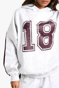 Hoodies oversize pour femmes avec logo frontal, effet délavé, épaules tombantes, manches longues, style streetwear et gym, personnalisables, pour l'hiver - Product Image 5