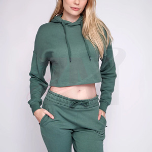 Sweat à capuche court uni anthracite pour femme en molleton brossé extensible avec ourlet brut, style urbain - Product Image 4