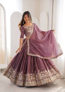 Lehenga Grand Flair Spécial Célébration en Soie Lourde Brodée, Doublure Micro Douce avec Broderie de Fil et de Paillettes, Conçu pour les Femmes - Product Image 6