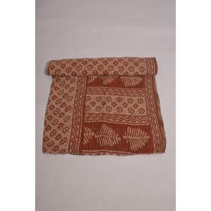 Colcha Kantha Gudri de Algodón Hecha a Mano, Reversible, Estampada, para Cama y Sofá - Product Image 2