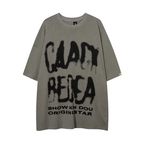 Venta al por mayor nueva llegada moda hombres camisetas media manga estampado gráfico algodón camisetas sueltas lujo Simple camiseta - Product Image 3