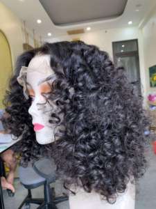 Perruque de cheveux bouclés en gros Cheveux vietnamiens Extension Halo pré-épilée noire naturelle - Product Image 6