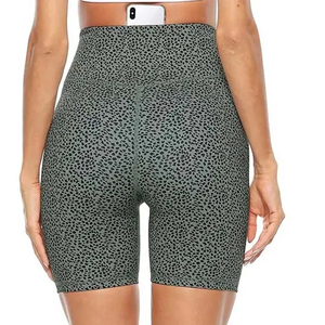 OEM Hot Selling Summer Women's 2-Piece Eco-Friendly Anti-Bacterial Fitness Yoga Sports <b>Bra</b> Shorts Set Elastic Waist Quick Drying - Product Image 5
