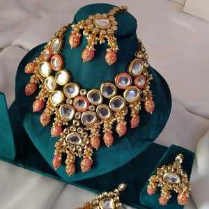 Nuevos Diseños de Moda, Juego de Joyería de Lujo de Acero Inoxidable para Boda, 4 Piezas, Colores y Logotipo Personalizados, Collar y Aretes - Product Image 5