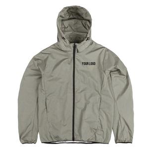 Chaqueta Soft Shell Impermeable, Cortavientos y Transpirable de Alta Calidad con Capucha y Cierre para Unisex, Verano, Aire Libre - Product Image 4