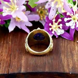 Anillo de Diseño en Plata de Ley 925 con Baño de Oro Vermeil de 18K, Estilo Floral, Hecho a Mano, con Turquesa Púrpura de Corte Ovalado en Engaste de Bisel - Product Image 2